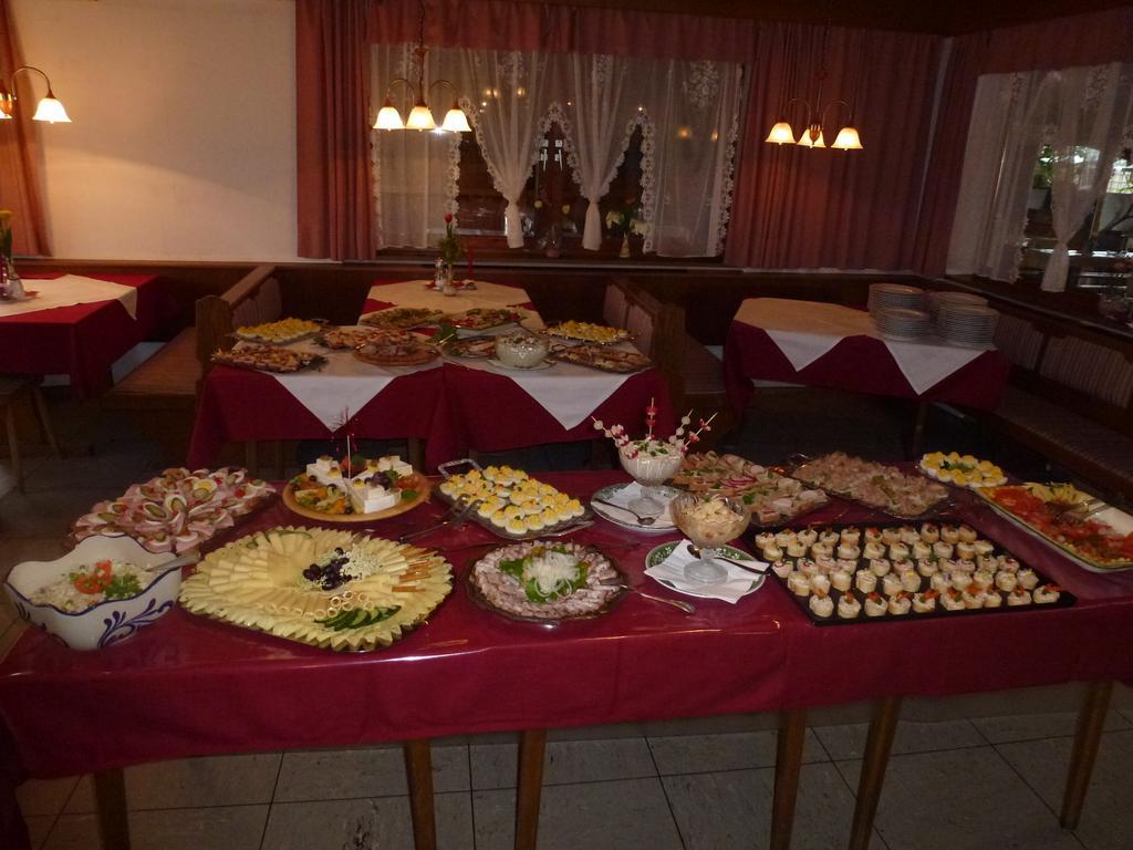Hotel Pension Puercherhof Grobming Bagian luar foto