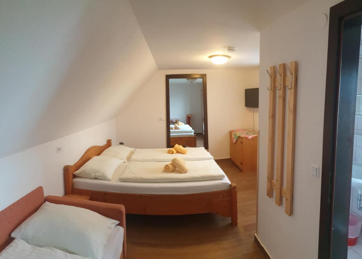 Hotel Pension Puercherhof Grobming Bagian luar foto