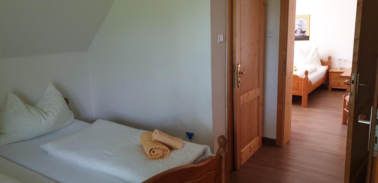 Hotel Pension Puercherhof Grobming Bagian luar foto